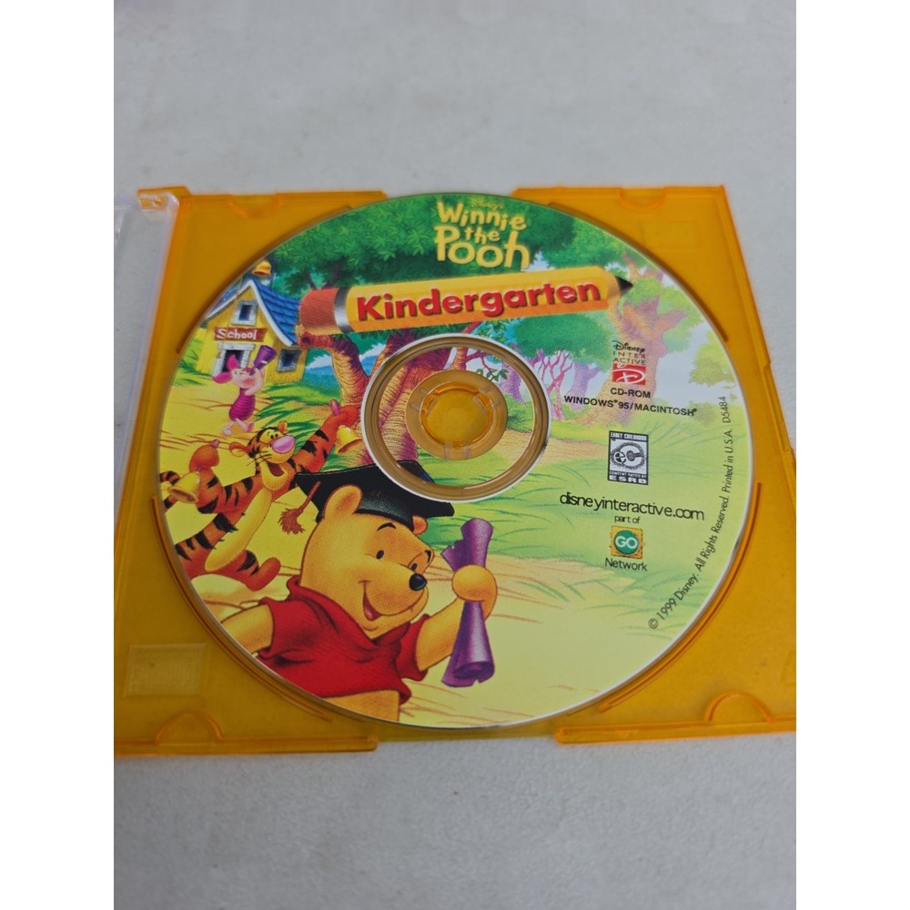 Disney's Winnie the Pooh Kindergarten PC CD-ROM Educational‎ Game